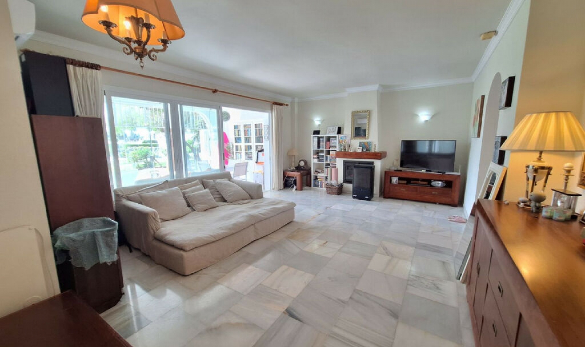 Resale - Apartment -
El Paraiso