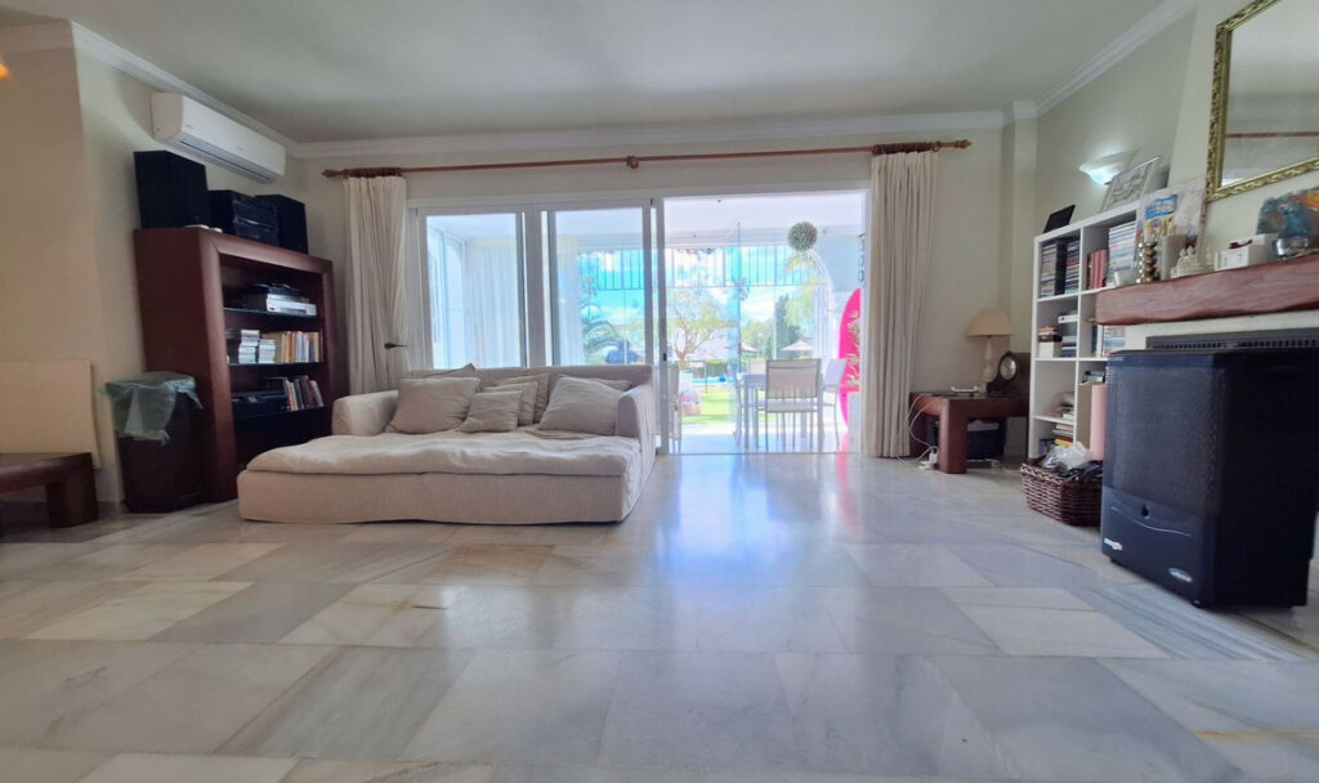 Resale - Apartment -
El Paraiso