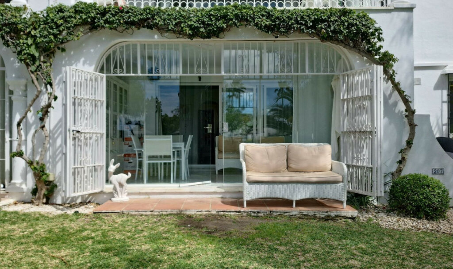 Resale - Apartment -
El Paraiso