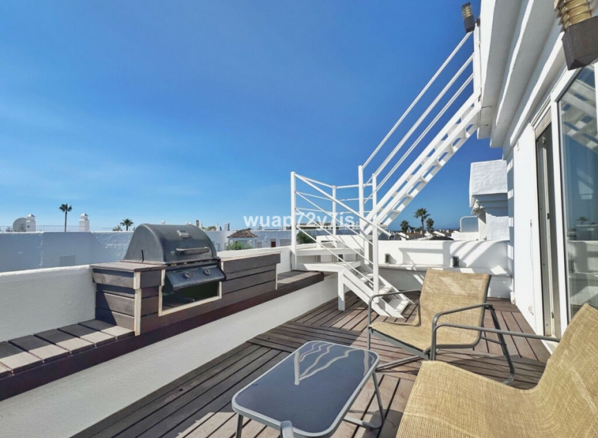 Resale - Apartment -
El Paraiso