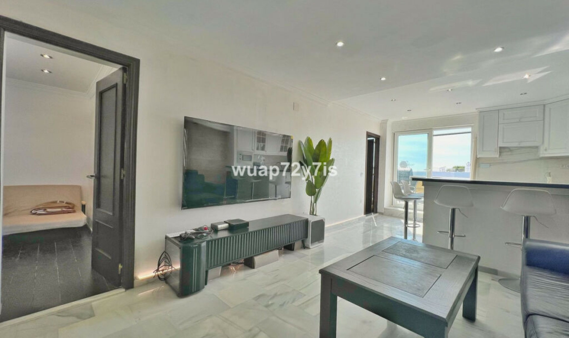 Resale - Apartment -
El Paraiso