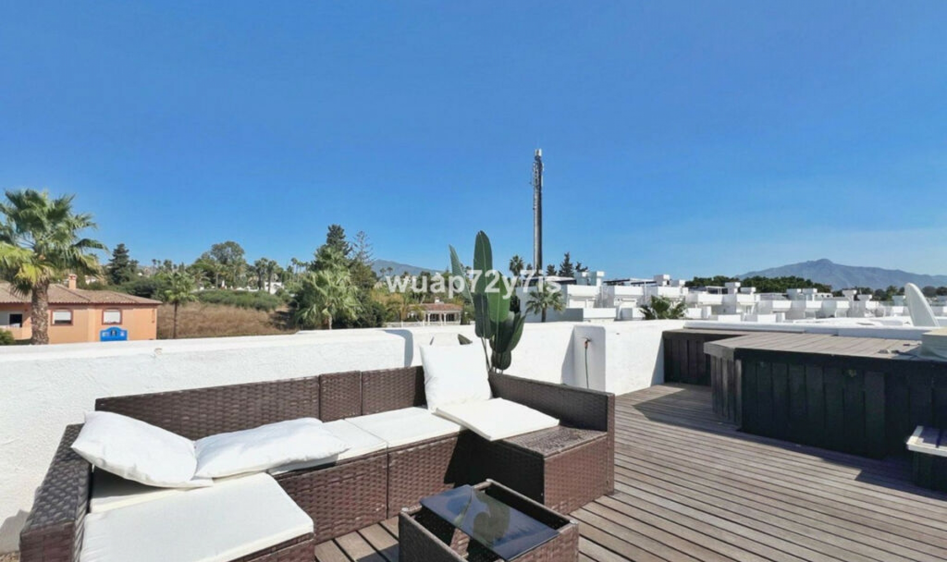 Resale - Apartment -
El Paraiso