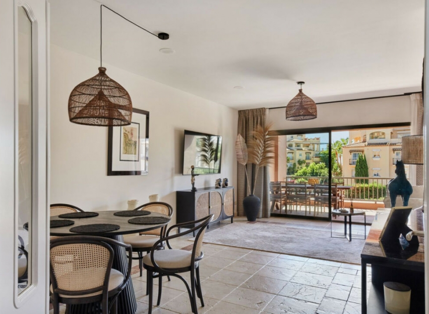 Resale - Apartment -
El Paraiso