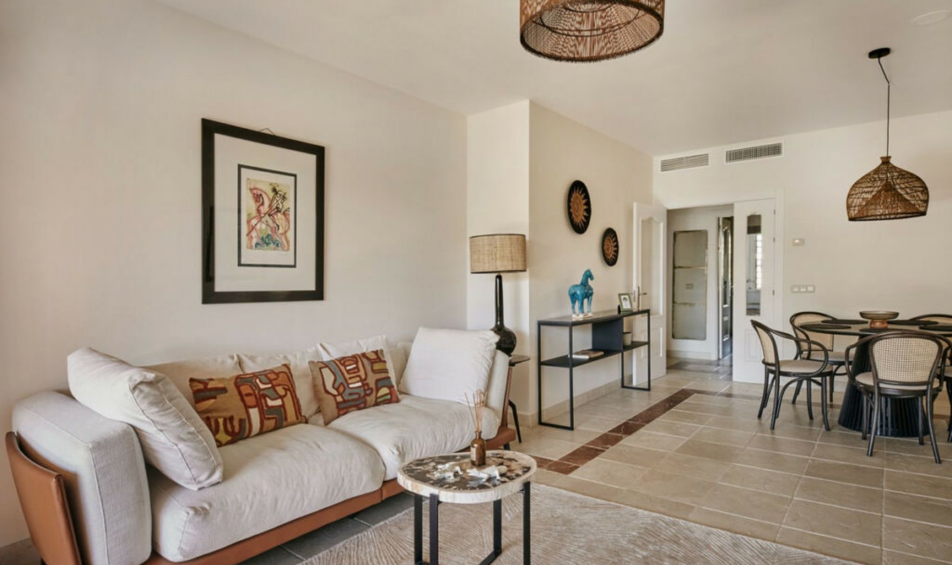 Resale - Apartment -
El Paraiso