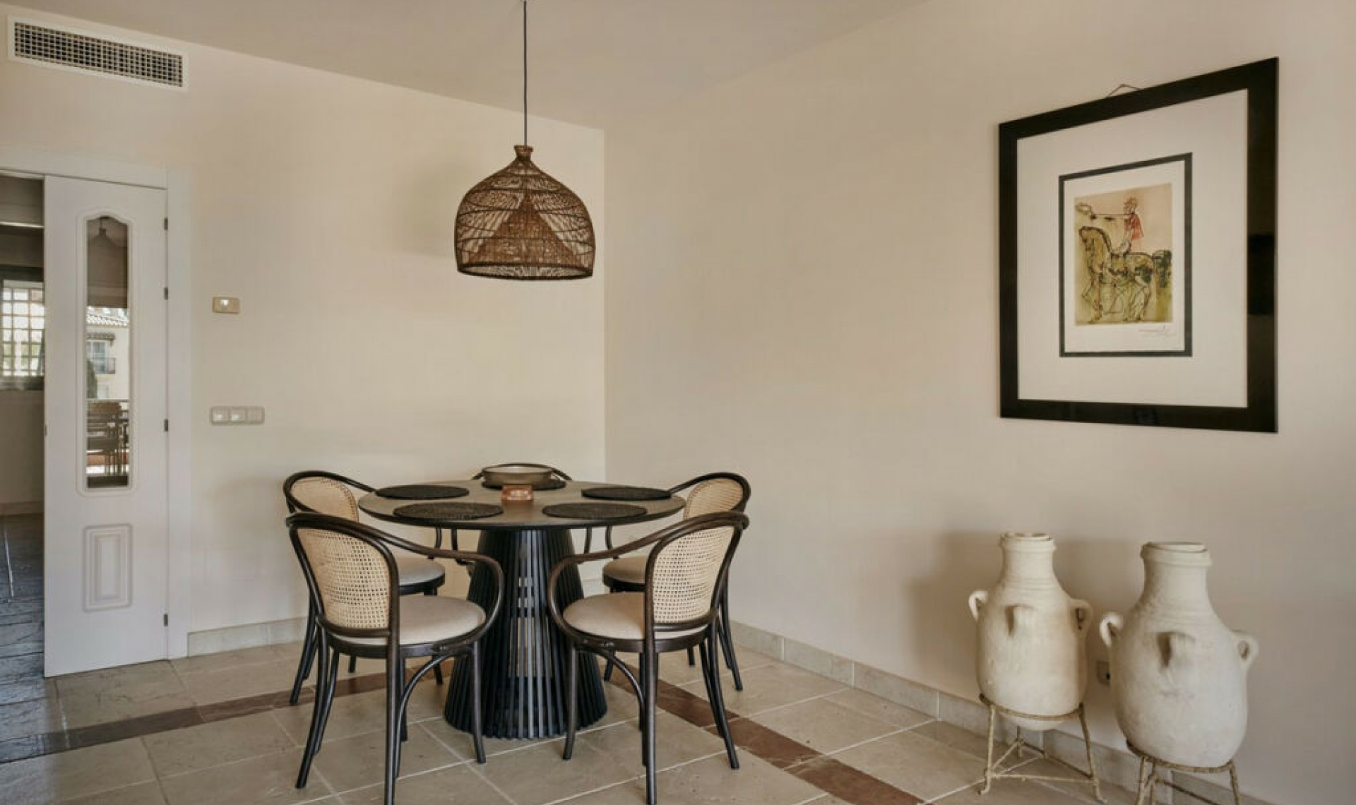 Resale - Apartment -
El Paraiso