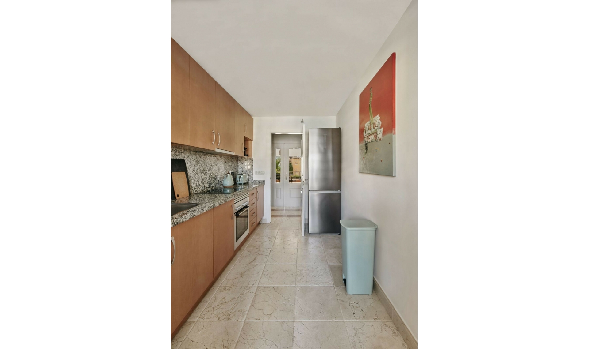 Resale - Apartment -
El Paraiso