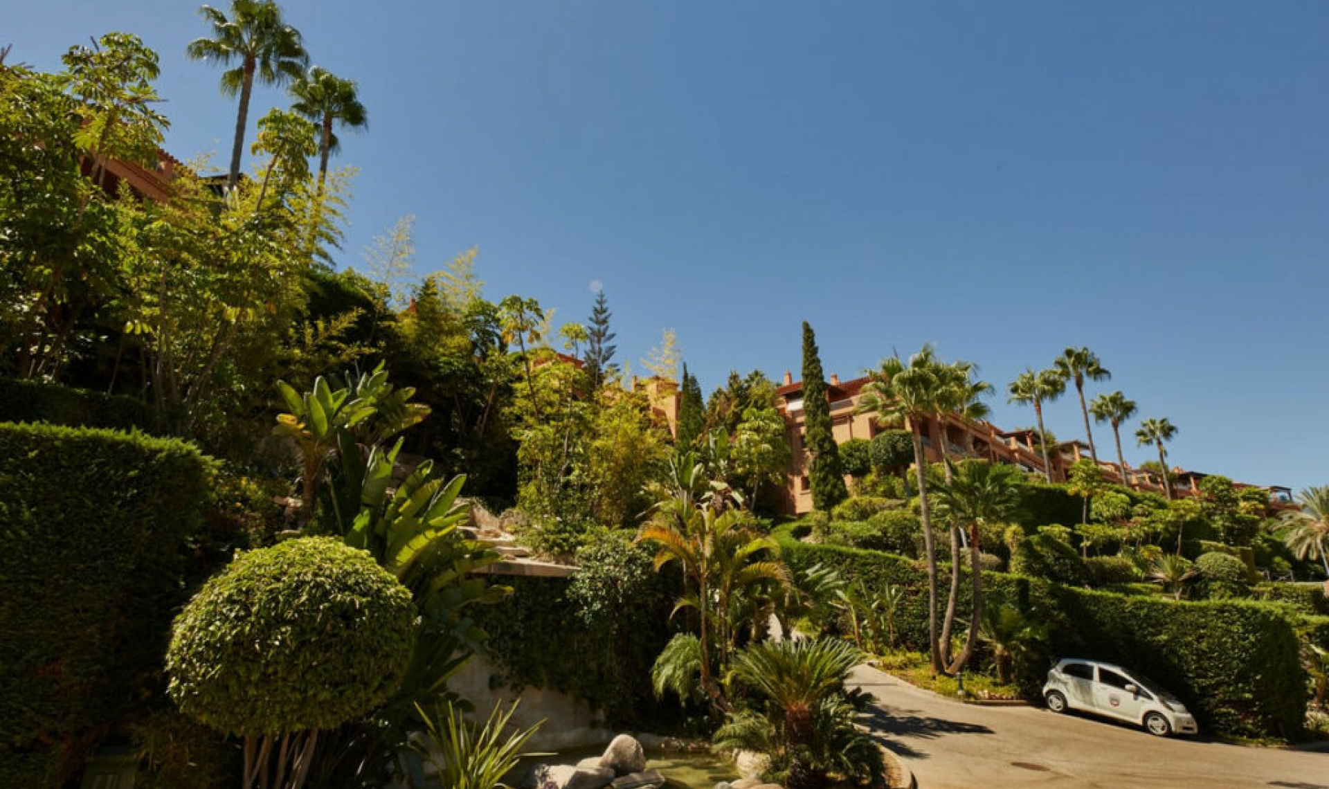 Resale - Apartment -
El Paraiso