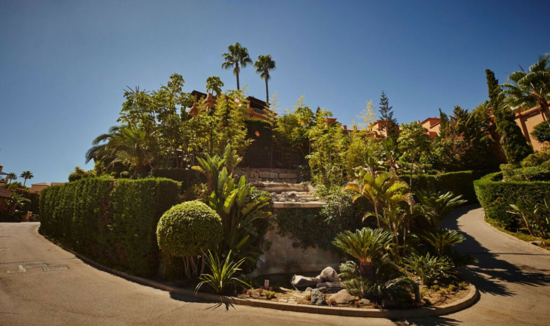 Resale - Apartment -
El Paraiso