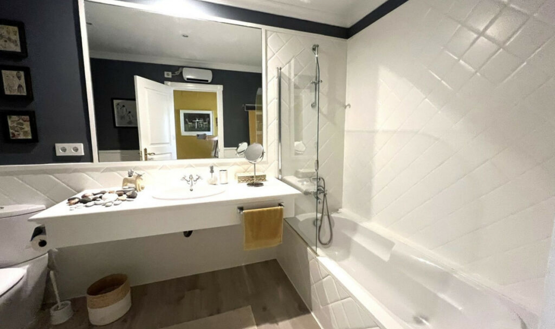 Resale - Apartment -
El Paraiso