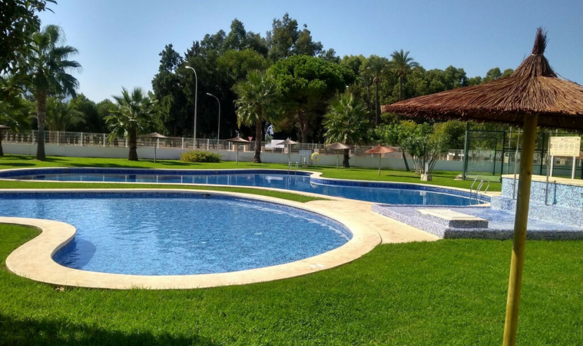 Resale - Apartment -
El Verger