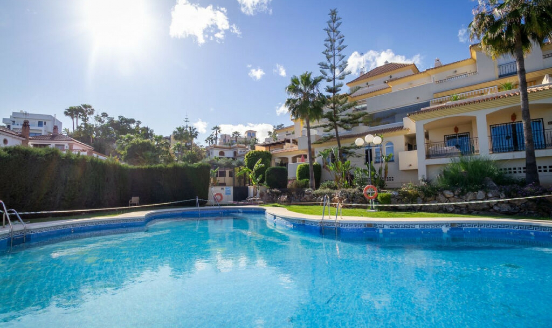 Resale - Apartment -
Elviria