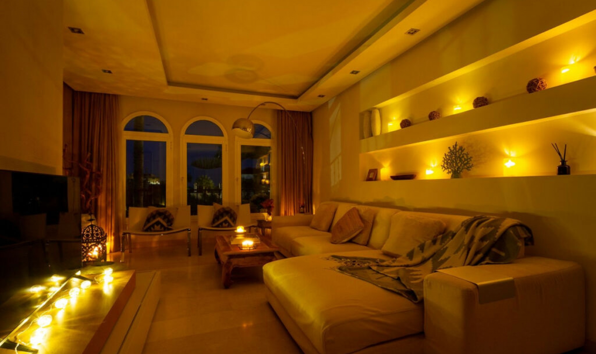 Resale - Apartment -
Elviria