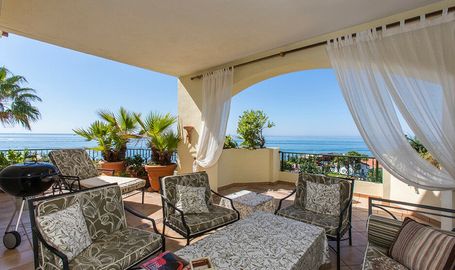 Resale - Apartment -
Elviria