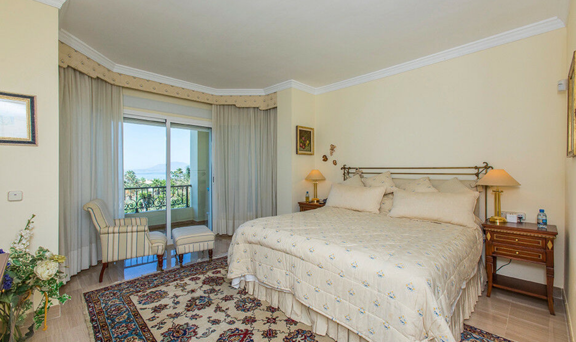 Resale - Apartment -
Elviria