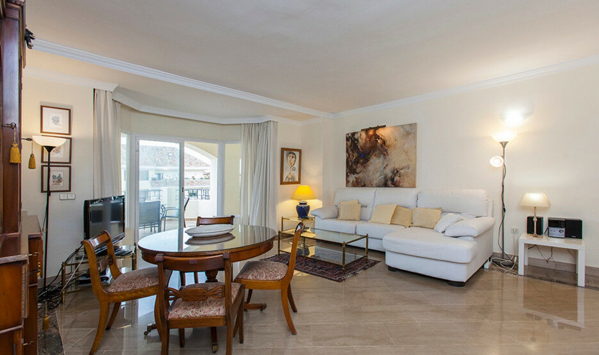 Resale - Apartment -
Elviria