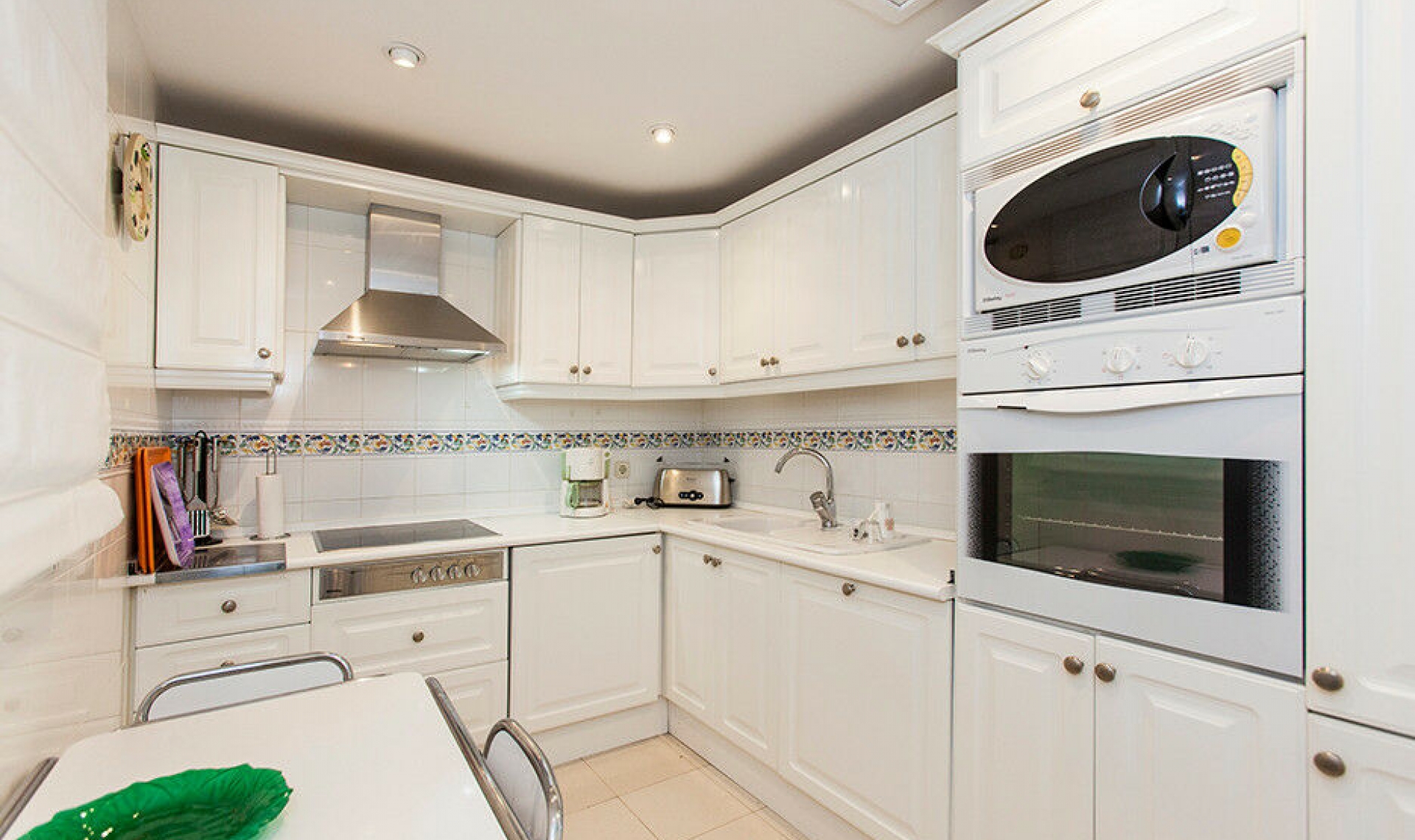 Resale - Apartment -
Elviria