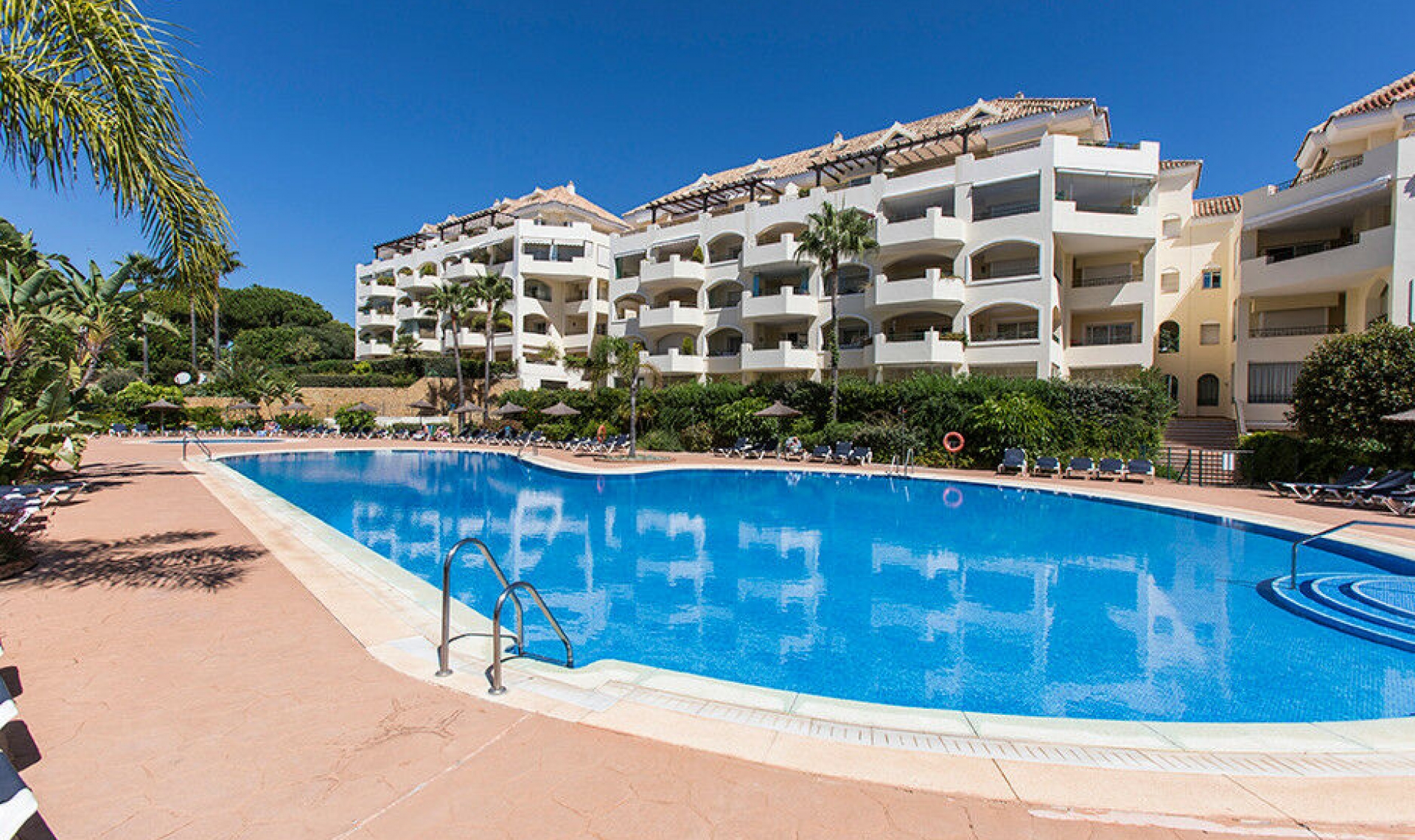 Resale - Apartment -
Elviria