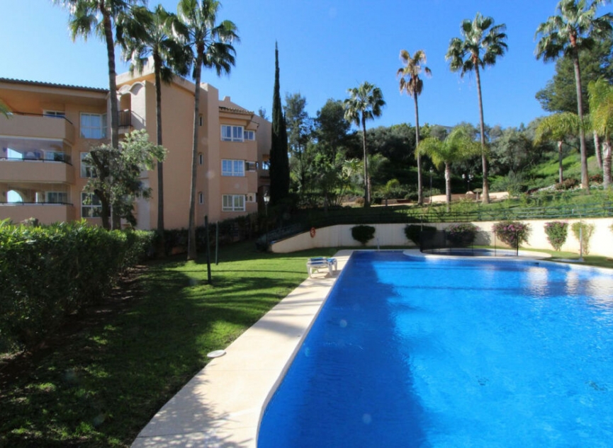 Resale - Apartment -
Elviria