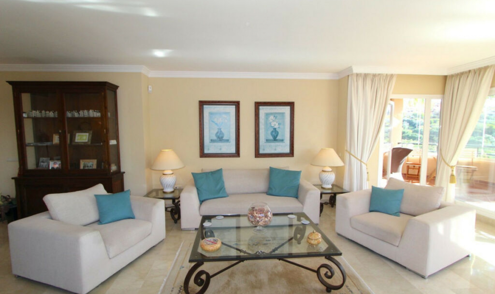 Resale - Apartment -
Elviria
