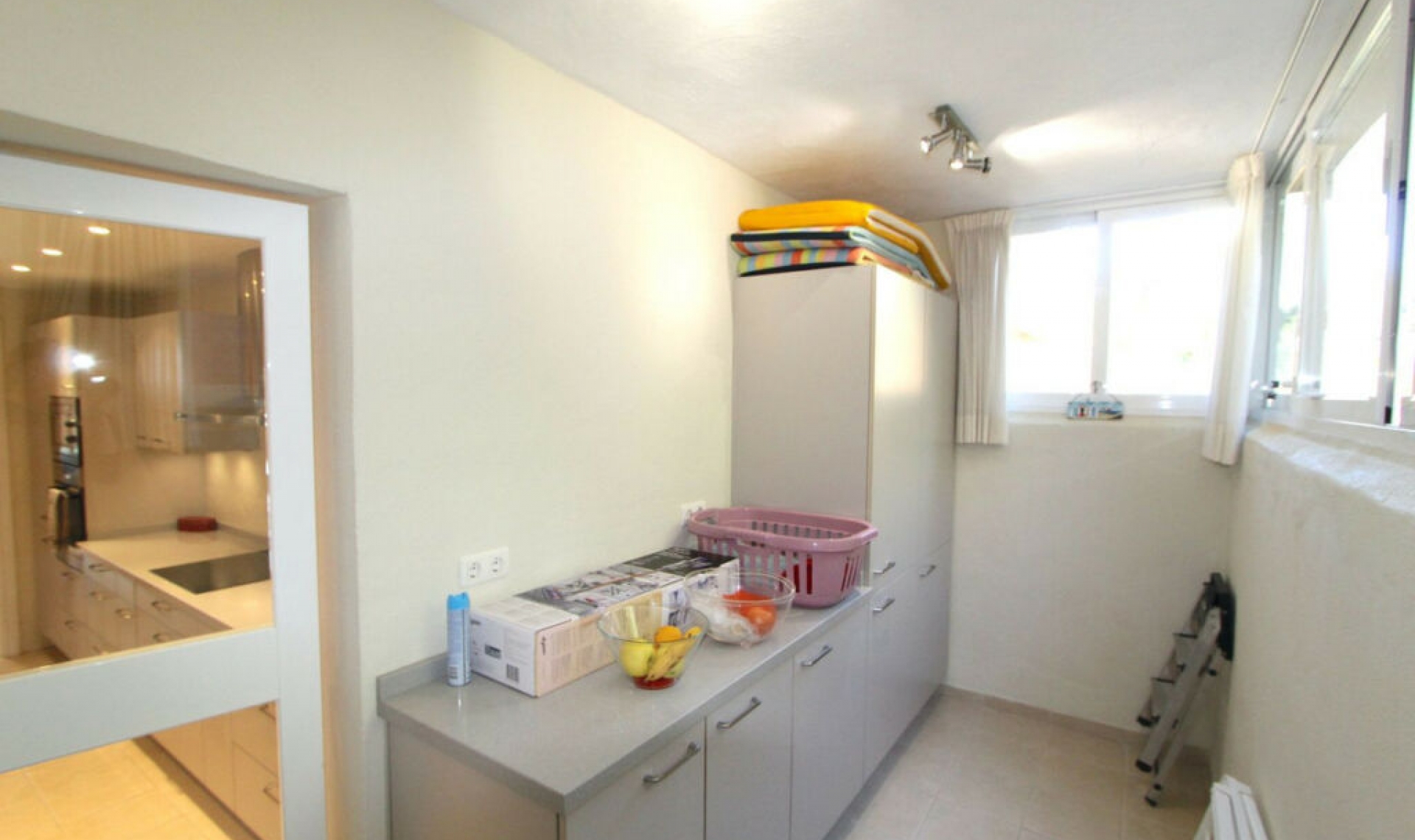 Resale - Apartment -
Elviria