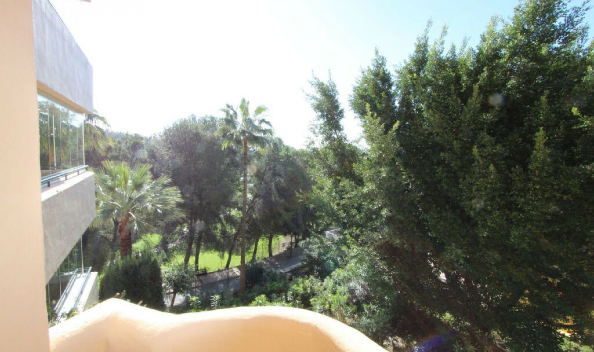 Resale - Apartment -
Elviria