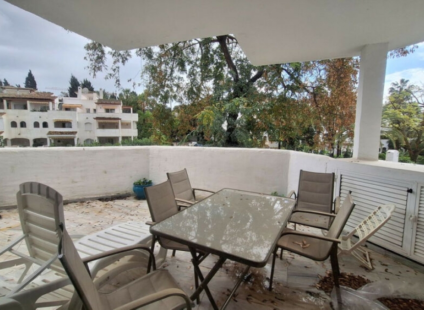 Resale - Apartment -
Elviria