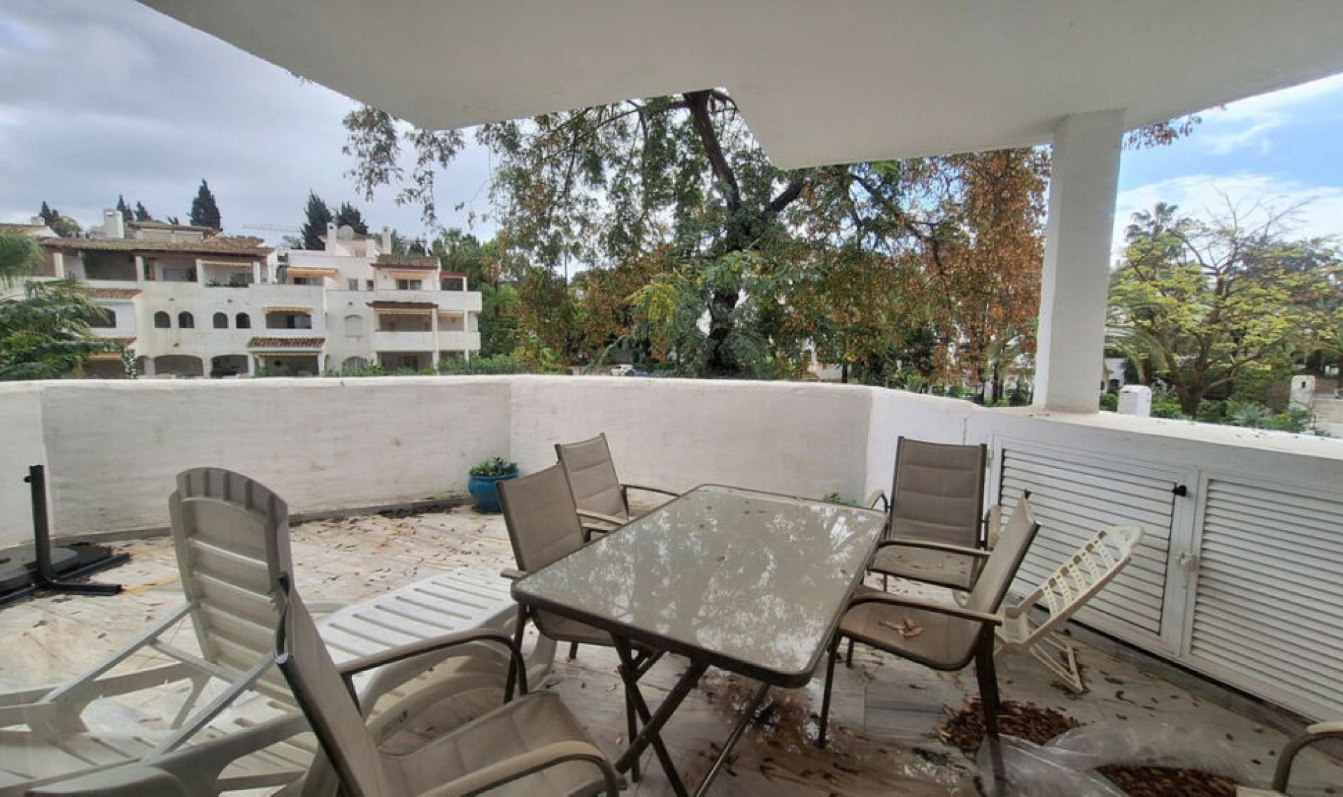 Resale - Apartment -
Elviria