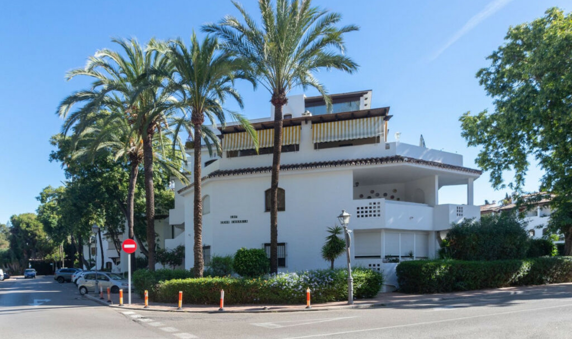 Resale - Apartment -
Elviria