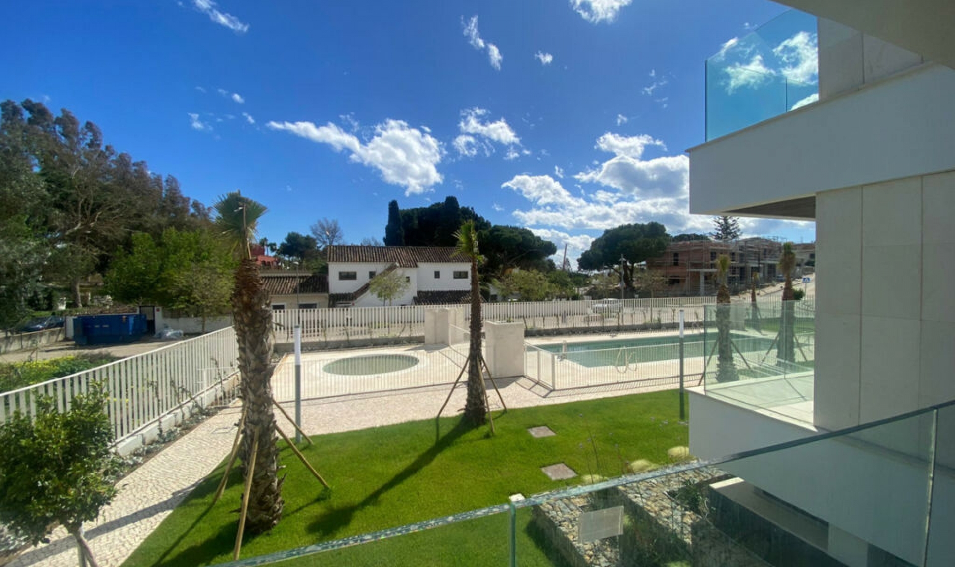 Resale - Apartment -
Elviria