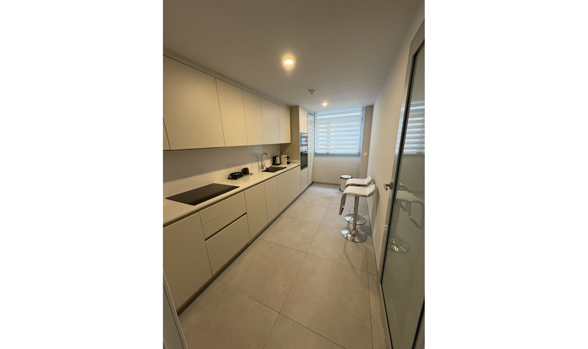 Resale - Apartment -
Elviria