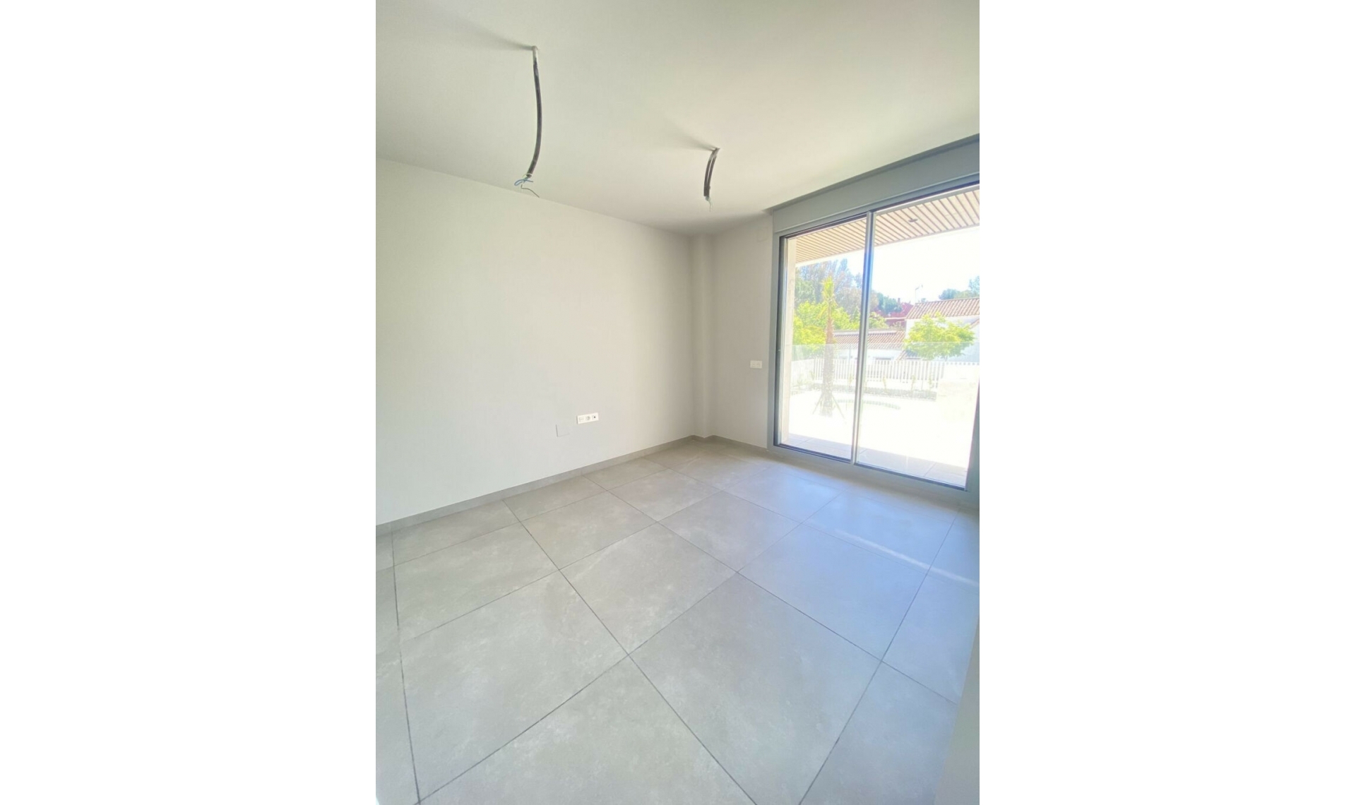 Resale - Apartment -
Elviria