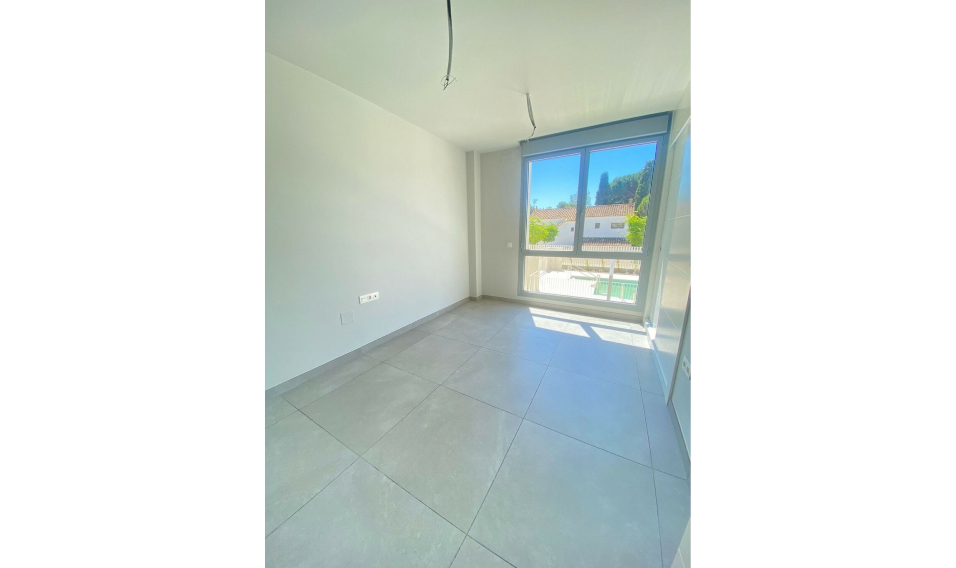 Resale - Apartment -
Elviria