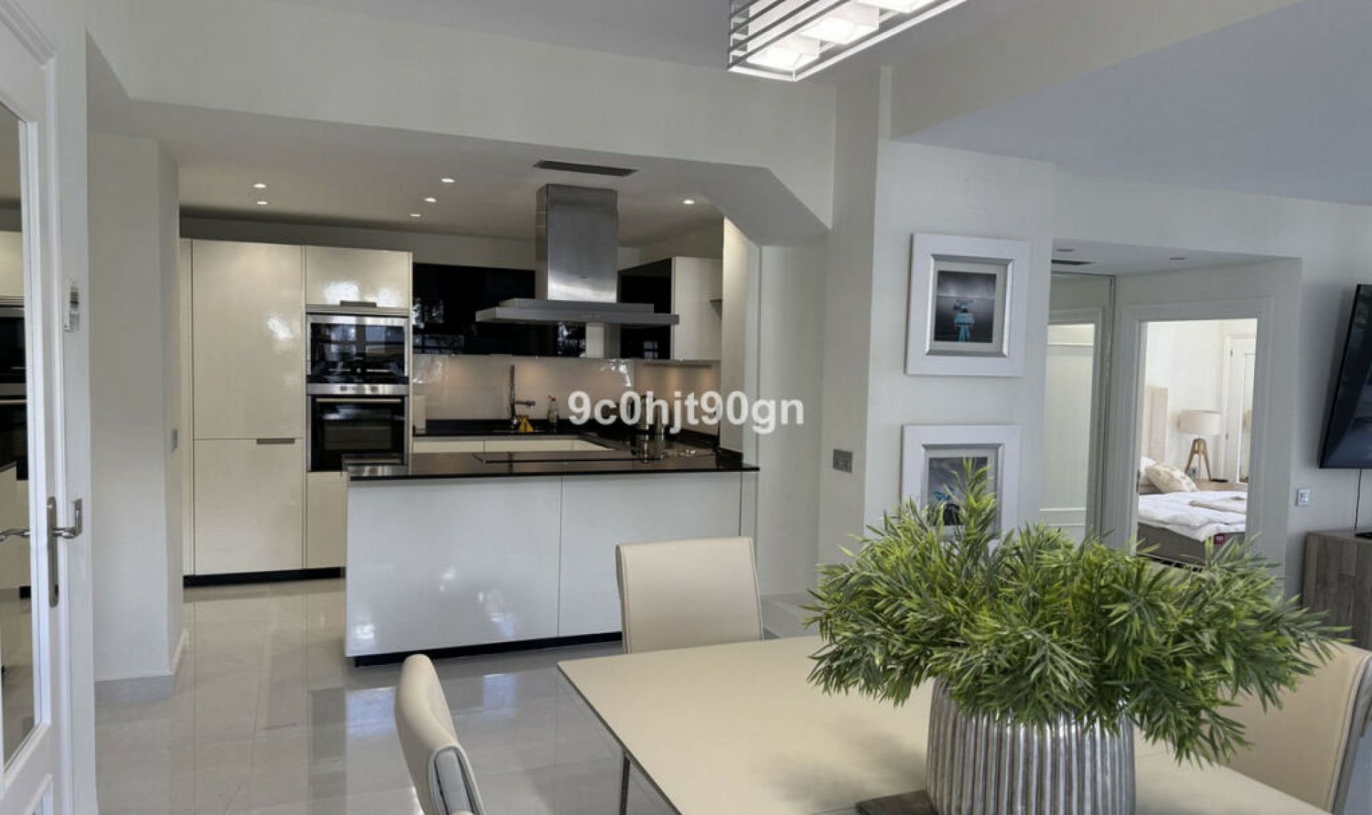Resale - Apartment -
Elviria