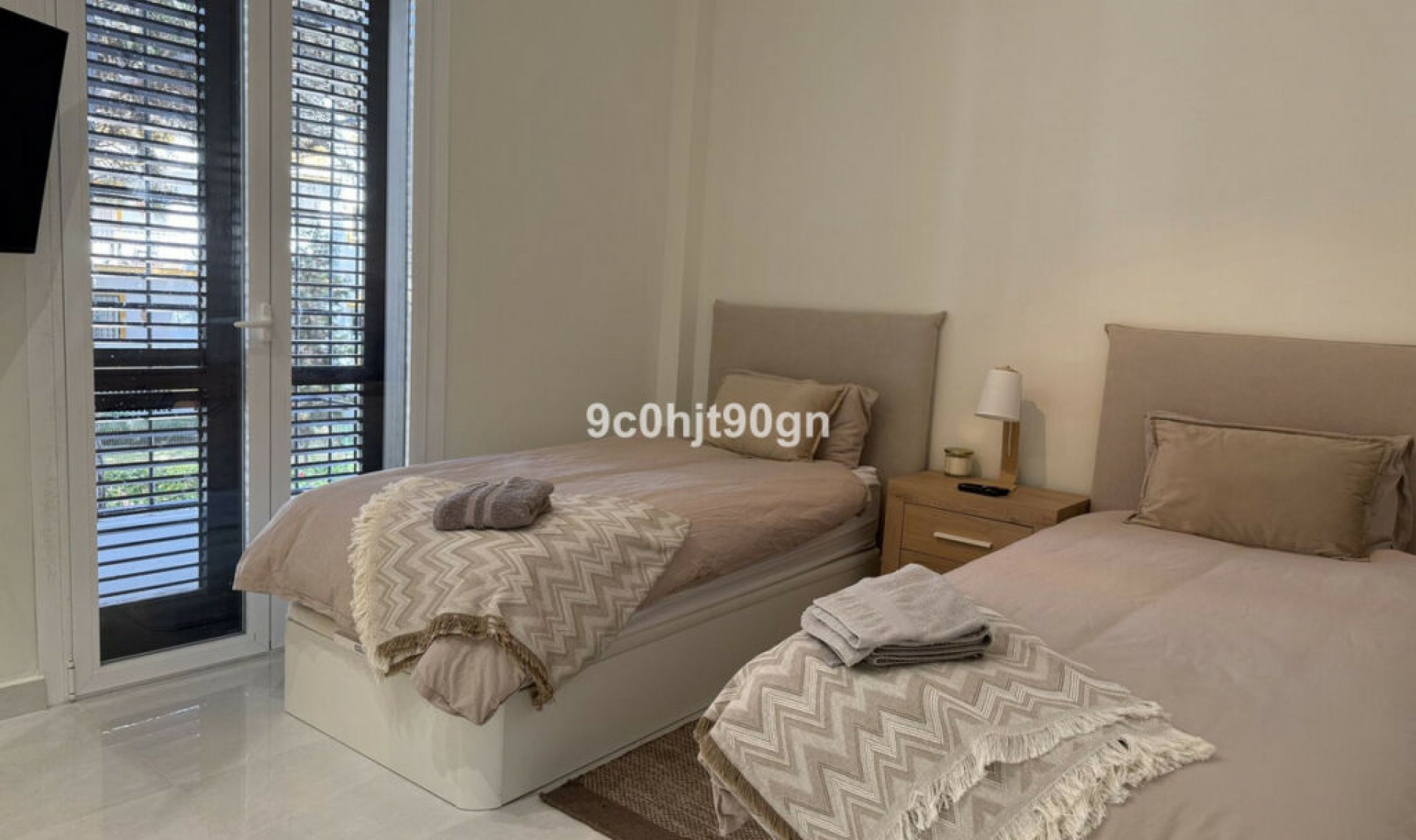Resale - Apartment -
Elviria
