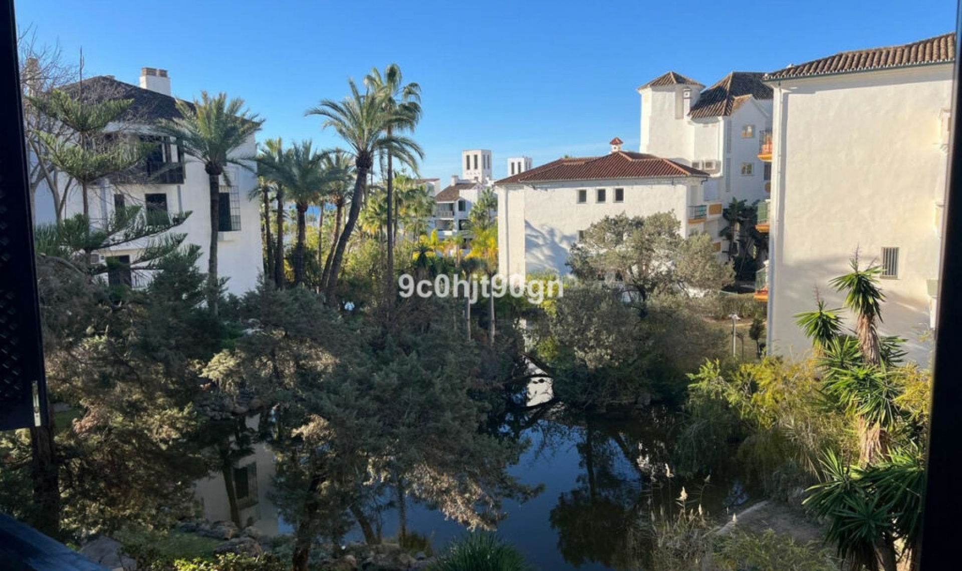 Resale - Apartment -
Elviria