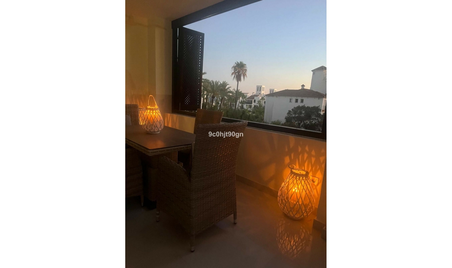 Resale - Apartment -
Elviria