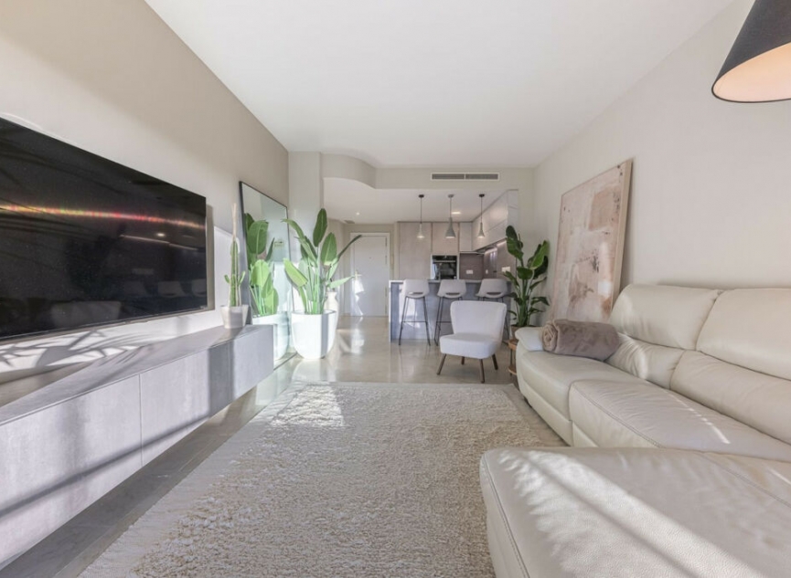 Resale - Apartment -
Elviria