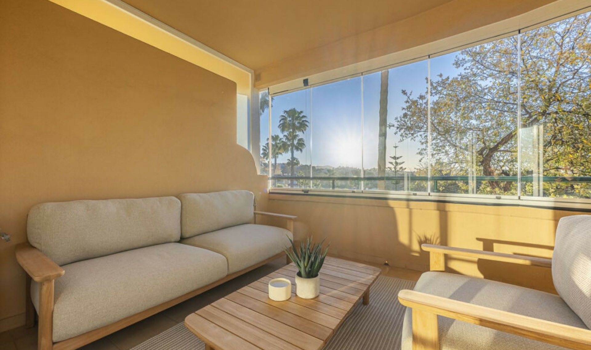 Resale - Apartment -
Elviria