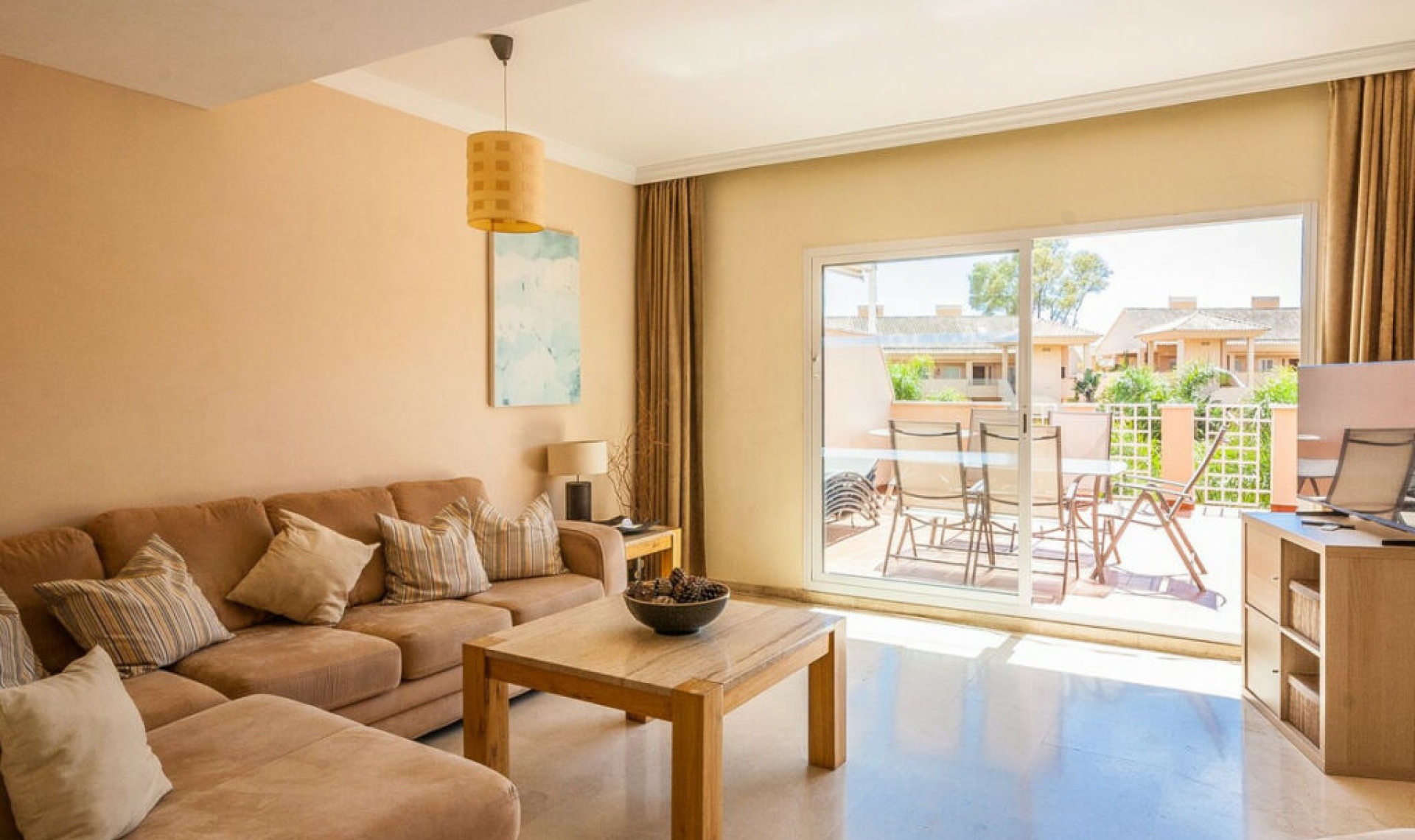 Resale - Apartment -
Elviria