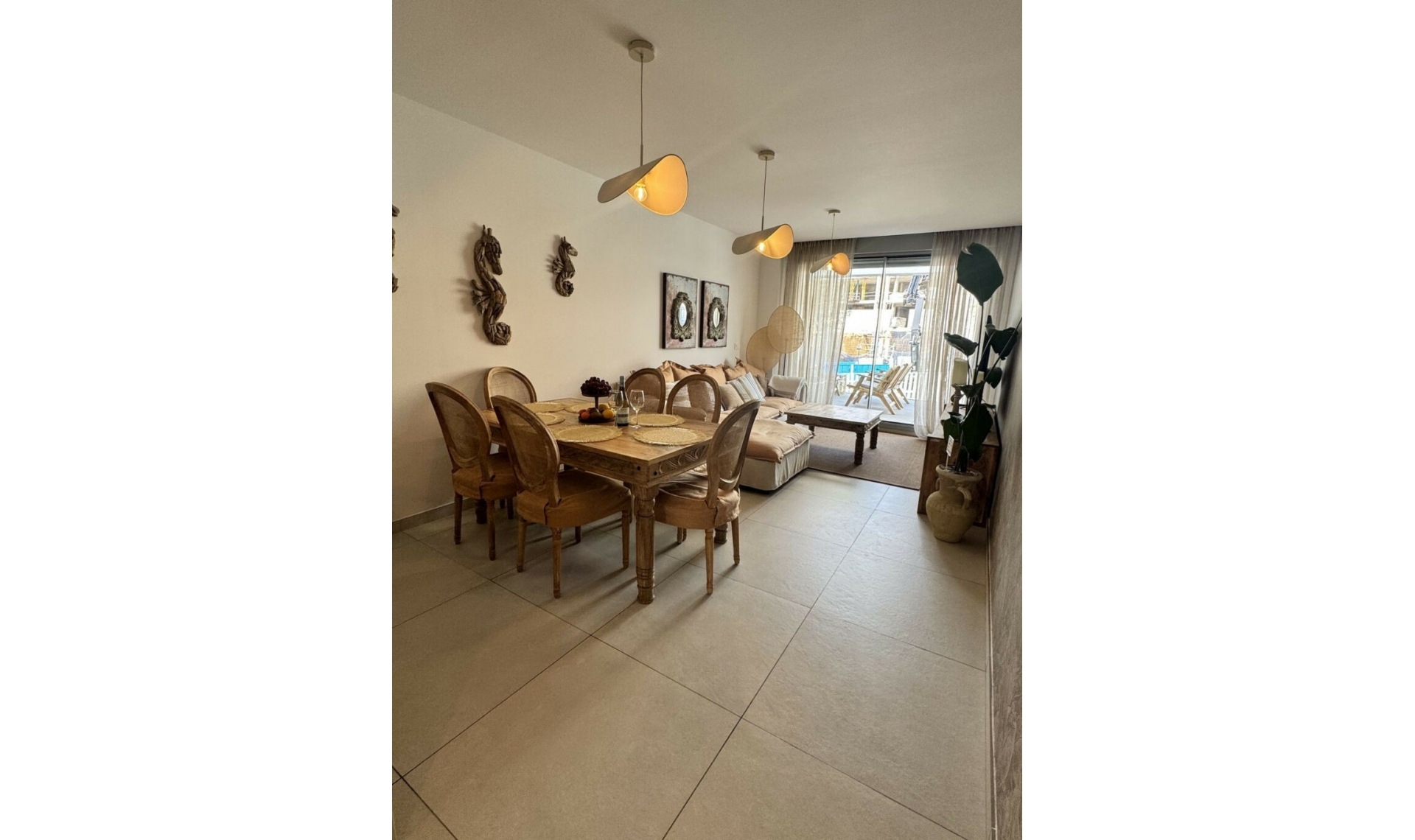 Resale - Apartment -
Elviria