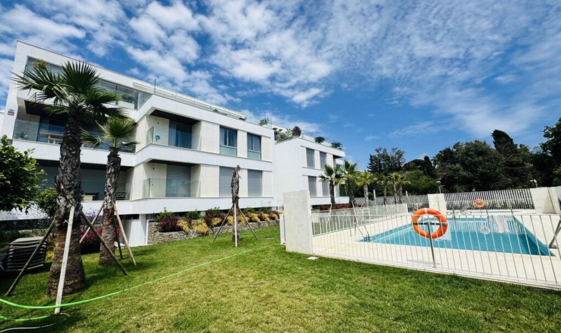 Resale - Apartment -
Elviria