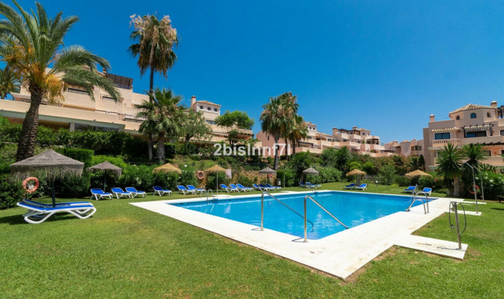 Resale - Apartment -
Elviria