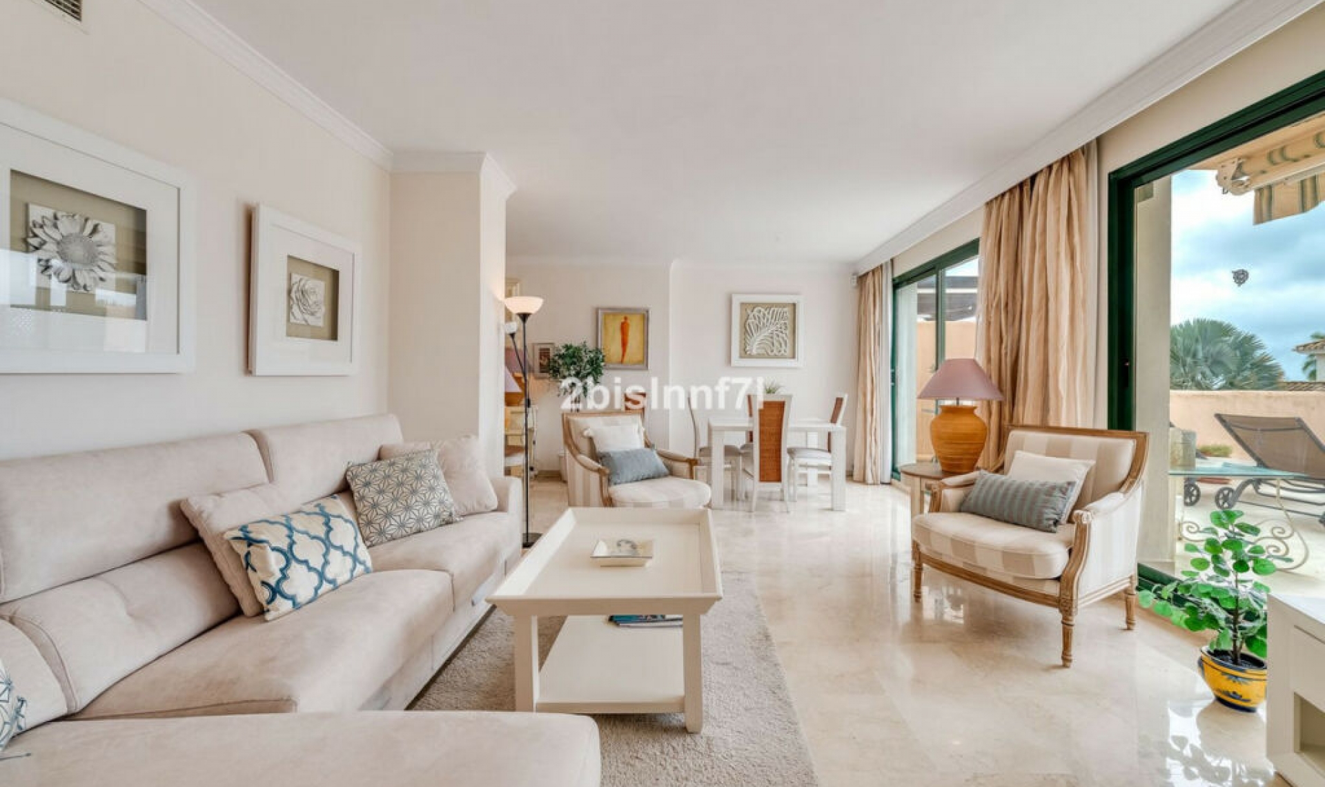 Resale - Apartment -
Elviria