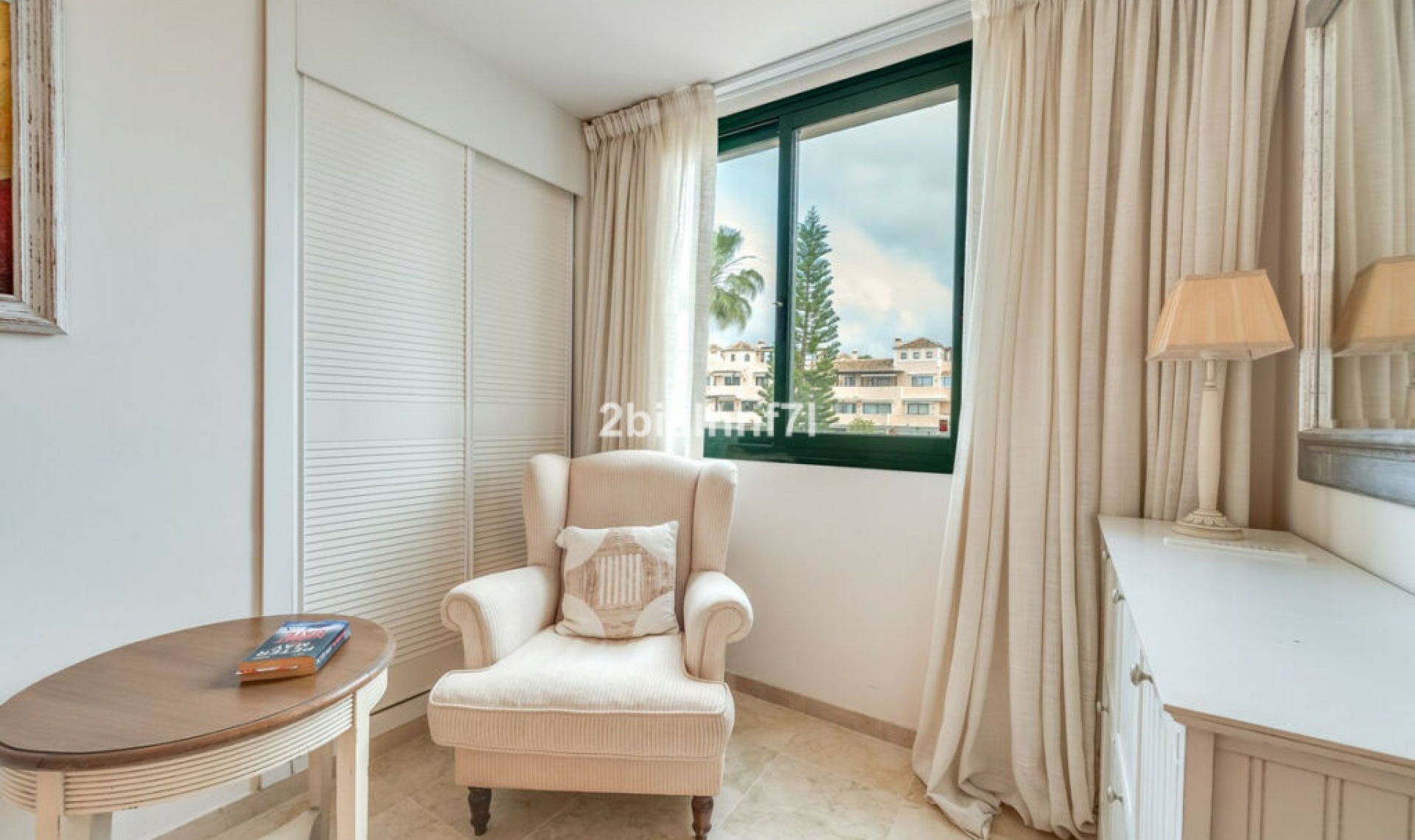 Resale - Apartment -
Elviria