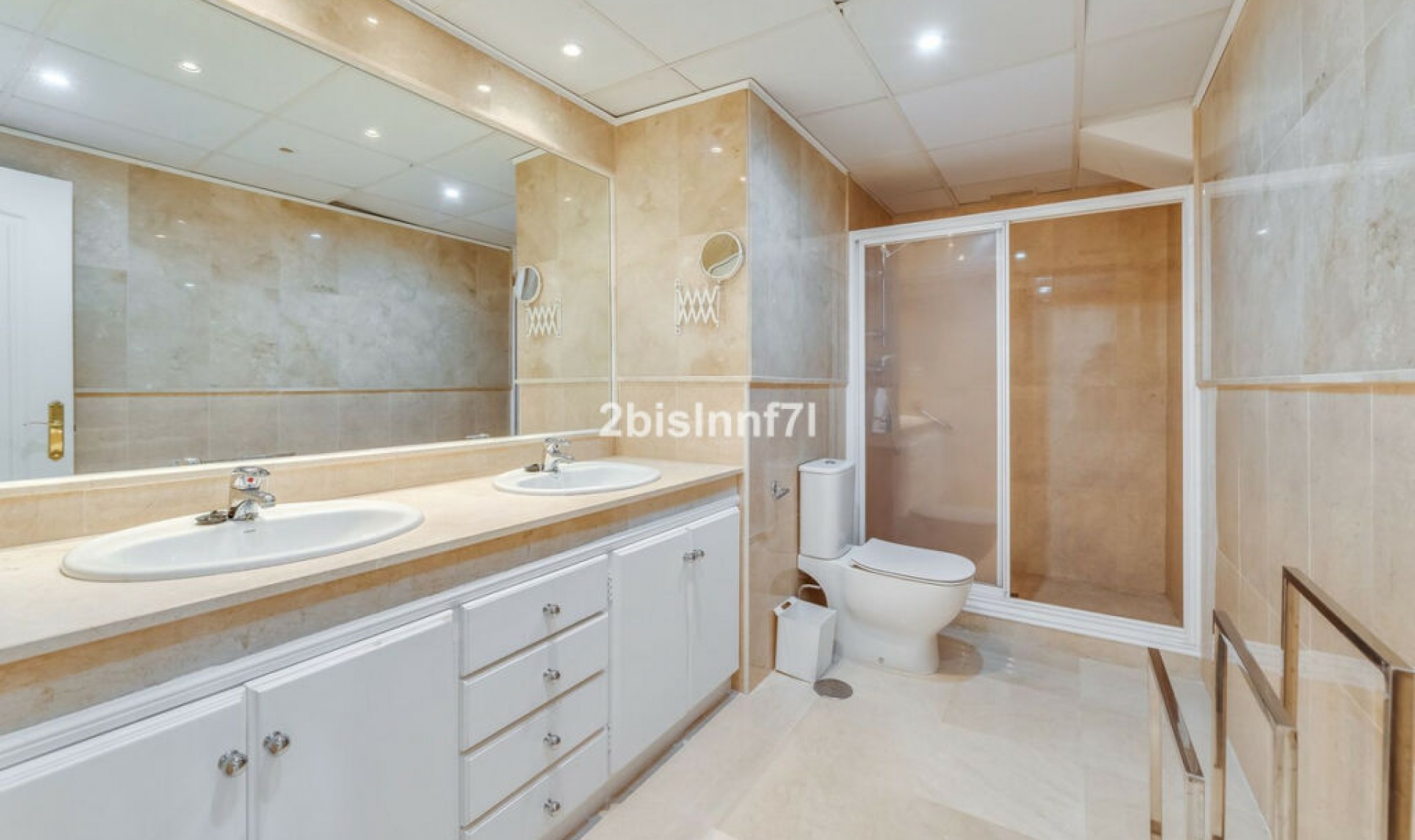 Resale - Apartment -
Elviria