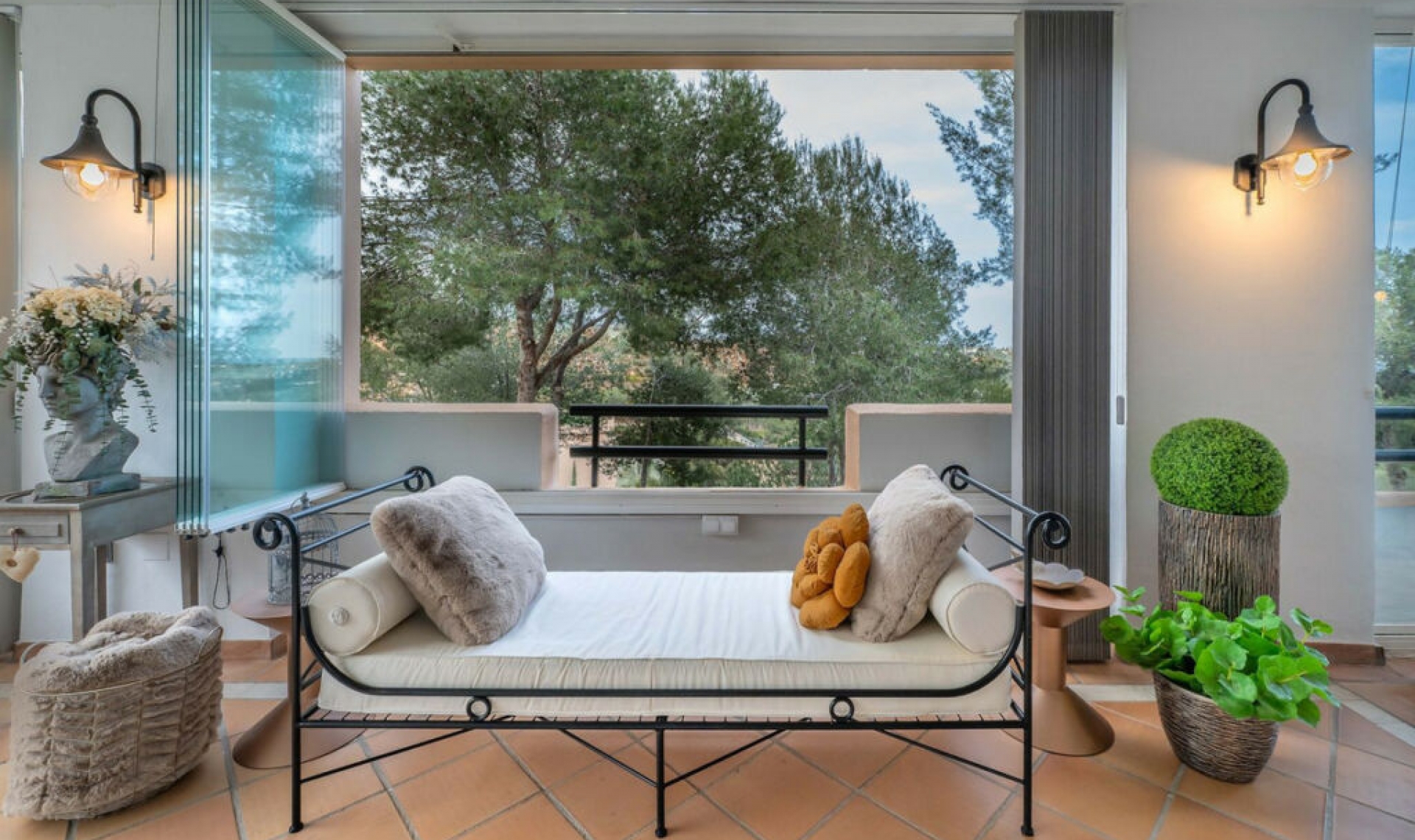 Resale - Apartment -
Elviria