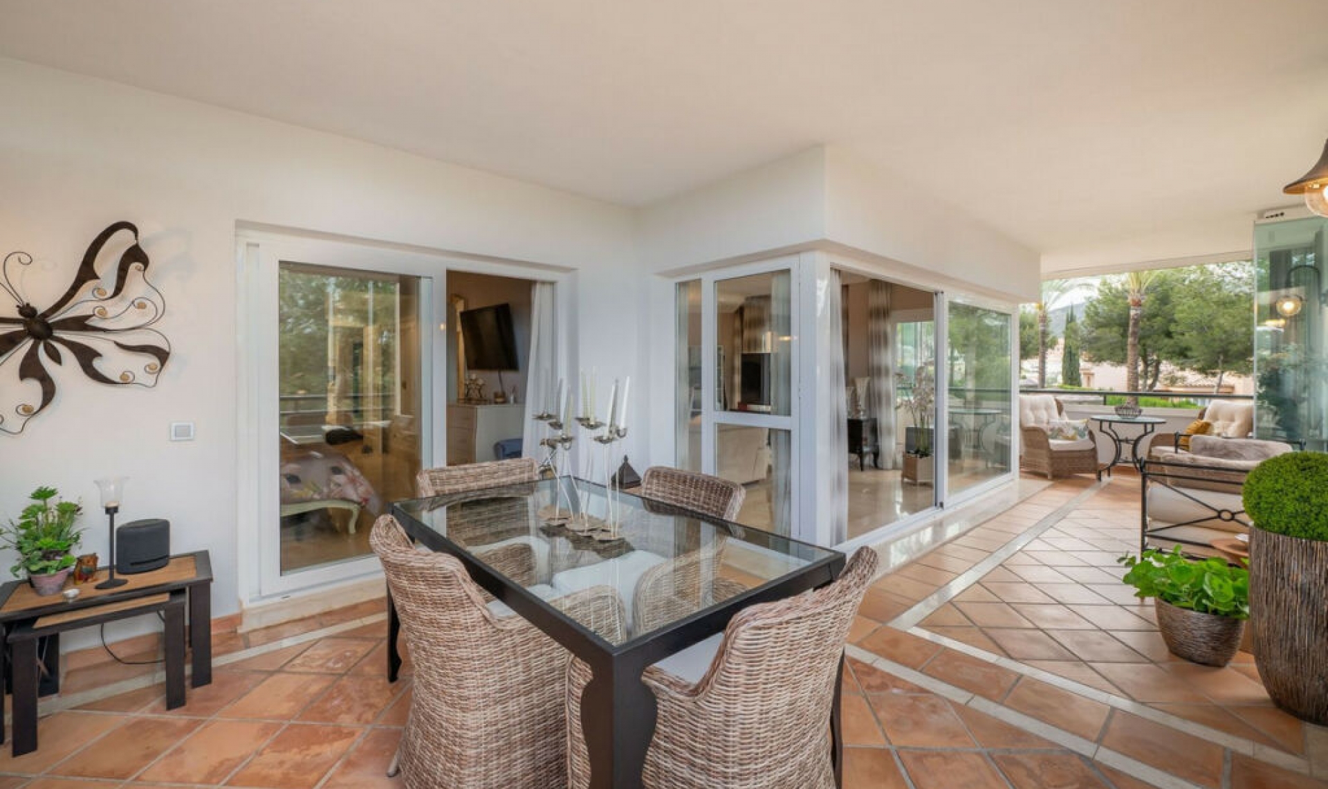 Resale - Apartment -
Elviria