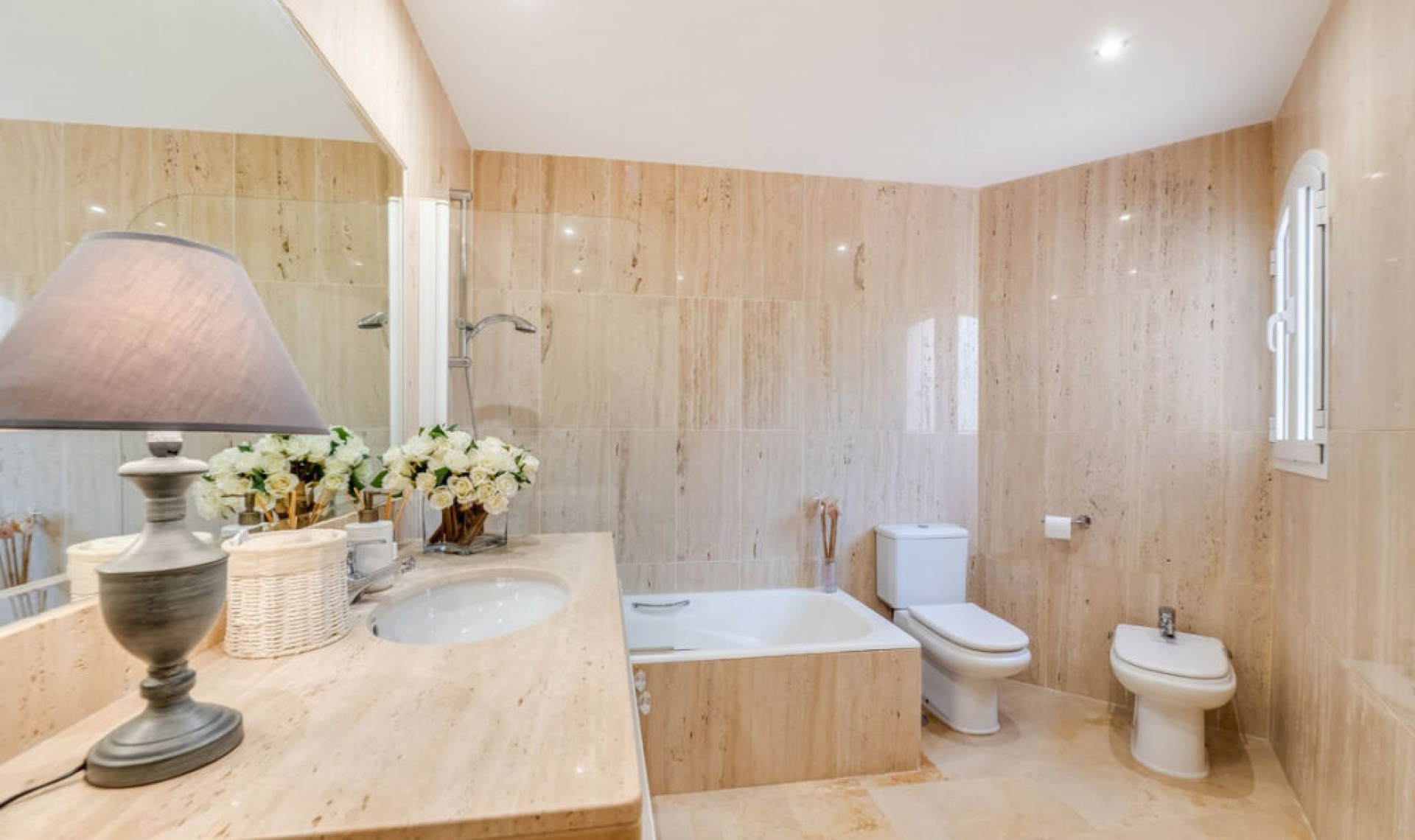 Resale - Apartment -
Elviria