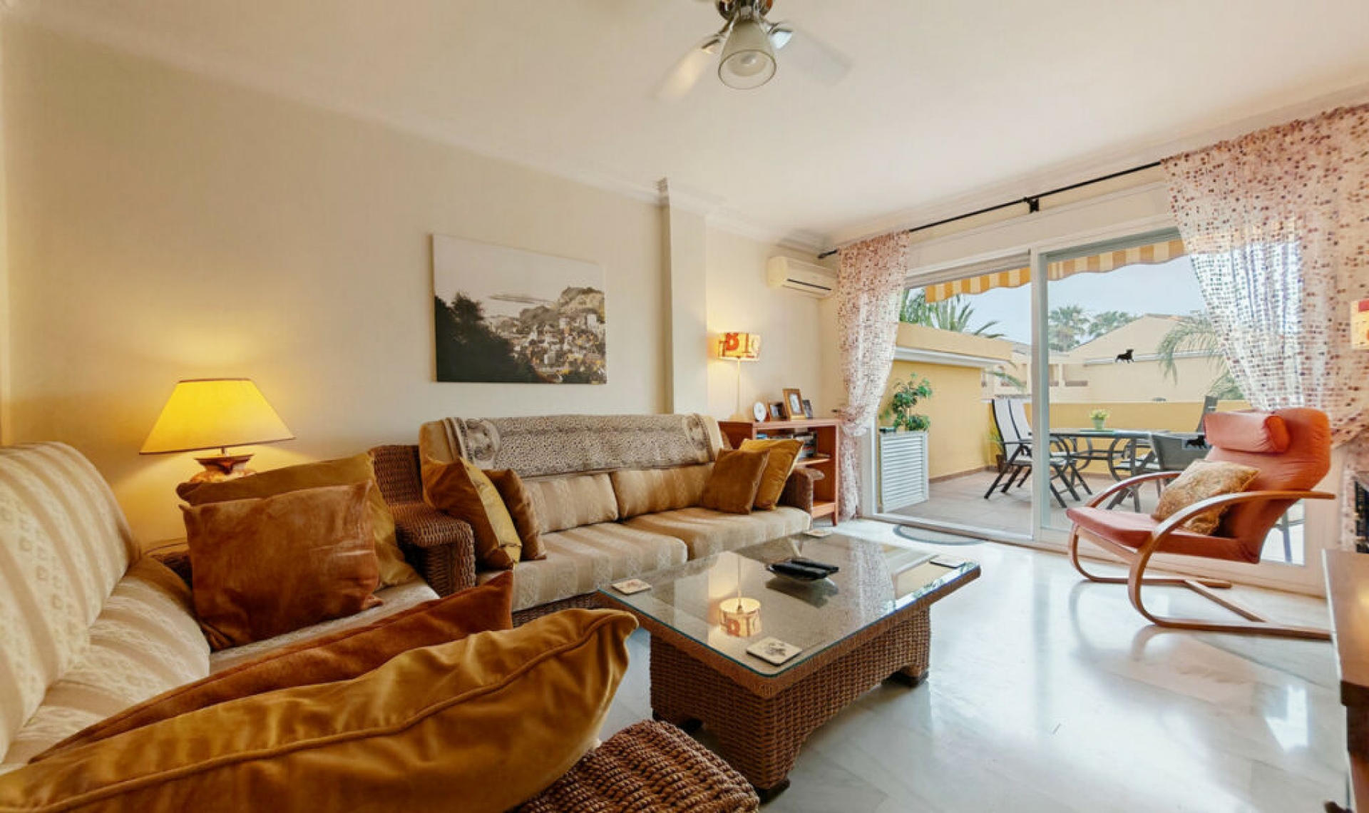 Resale - Apartment -
Elviria