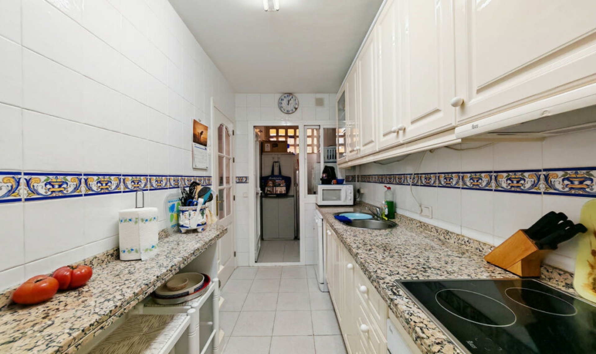 Resale - Apartment -
Elviria